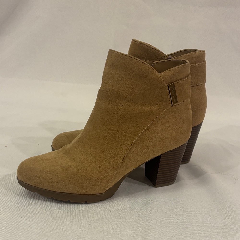 Anne Klein Tan Ankle Boots